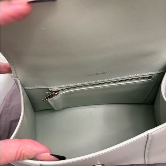 Authentic Balenciaga Small Hourglass Top Handle in Mint Green - Picture 4 of 11